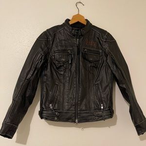 HARLEY DAVIDSON LEATHER RIDING GEAR JACKET - Vented zip back and sides. Size MED